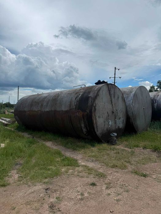 Продам емкость цистерну