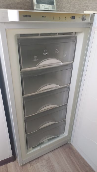 Продам морозильник Атлант, в отличном состоянии.