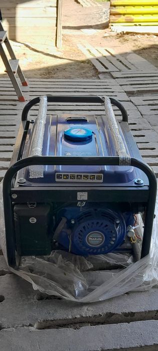 Продам генератор