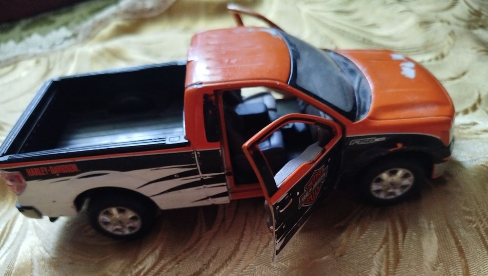 Машины металлические