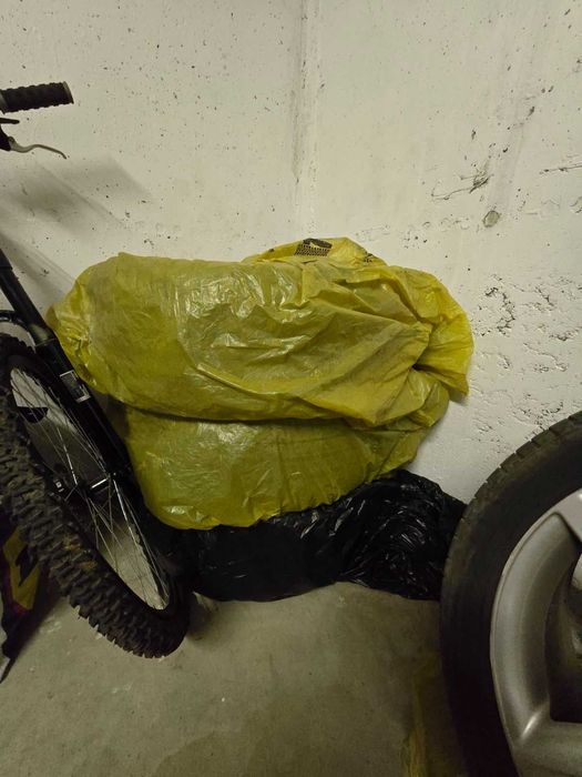 Продавам Audi A4