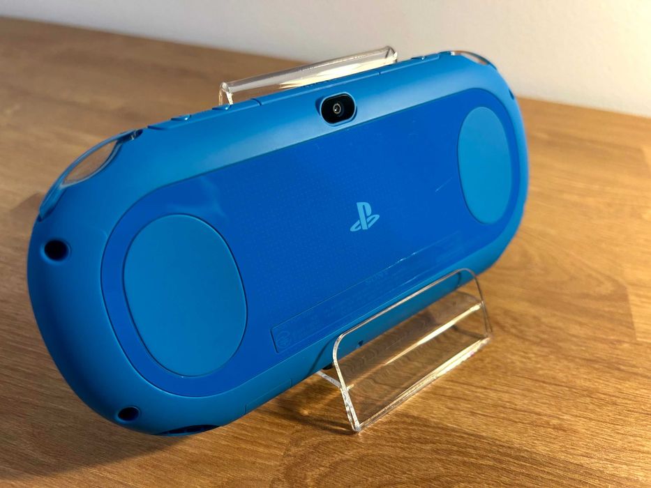 PS Vita Slim Aqua Blue modată — 128GB, gata de joc