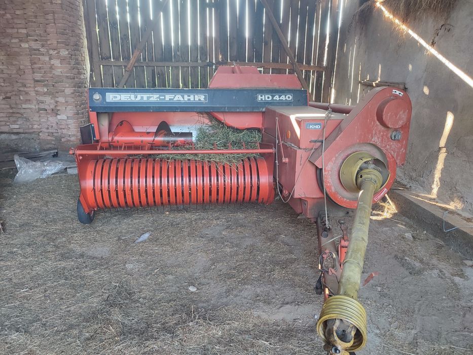 Presa Deutz fahr 440