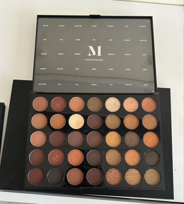 Palete fard Anastastia/ james /morph