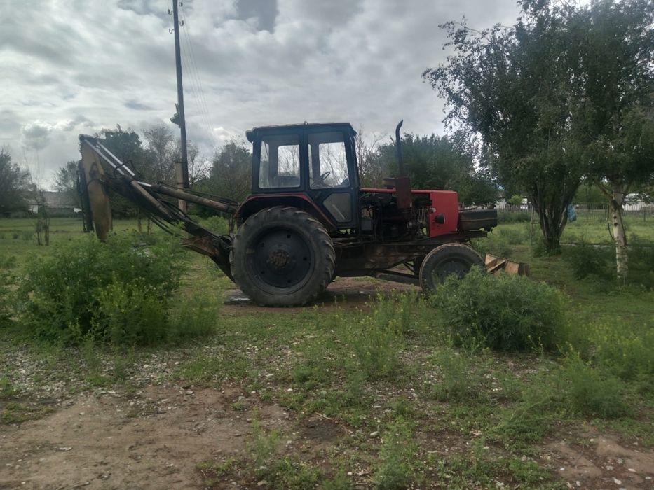 Юмз - экскаватор