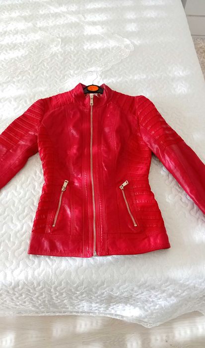 Детско кожено яке размер XS