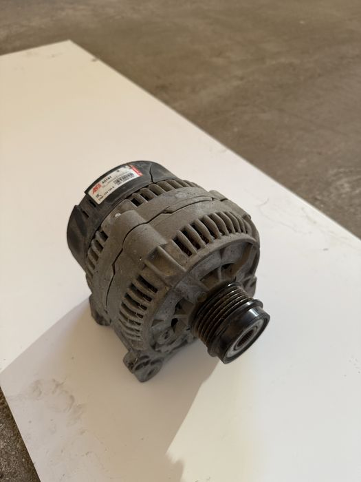 Генератор Golf3 Vento