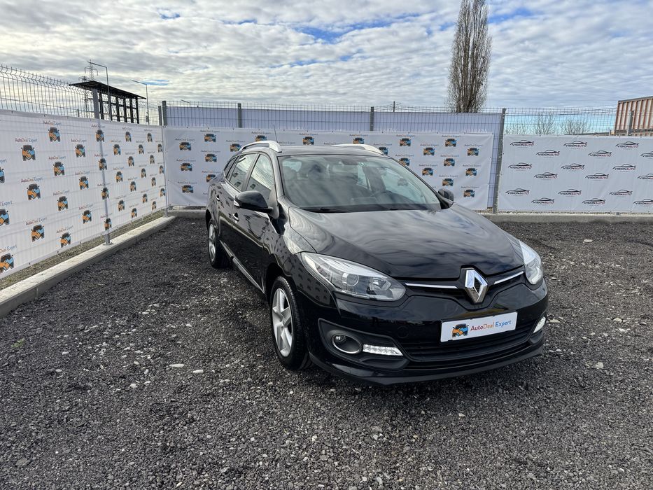 An 2014 “ Led “ Navi