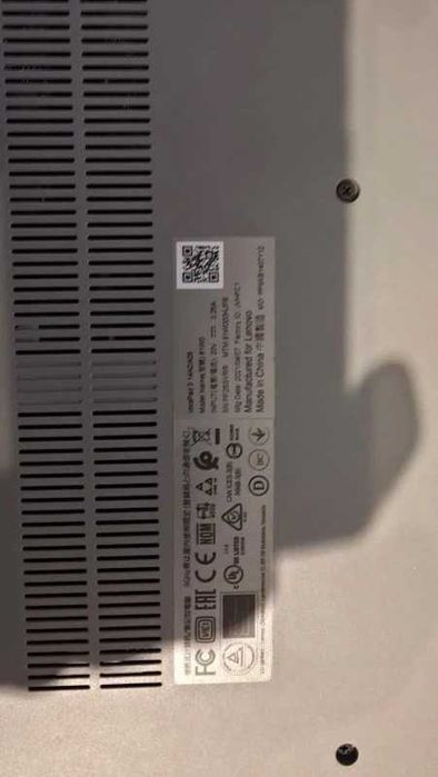 Laptop 14" Lenovo ideapad 3 ryzen 5 3500u 8GB ram ssd 256GB usor