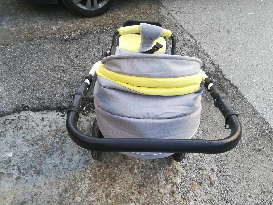 Детска количка с два коша - зимен и летен