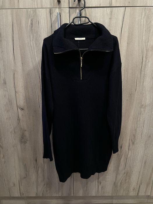 Rochie pana la genunchi