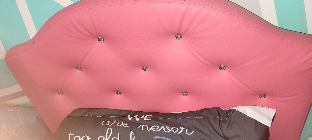 Тапицирани легла 80/200 и 90/200