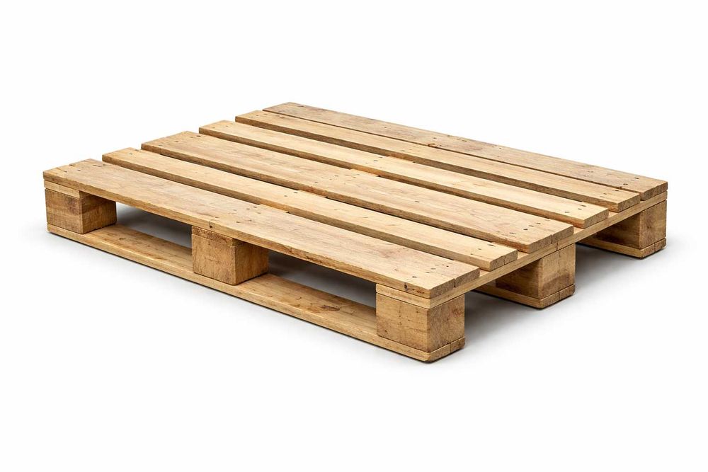 Деревянные поддоны 1200х800 мм, грузоподъёмность до 1500 кг