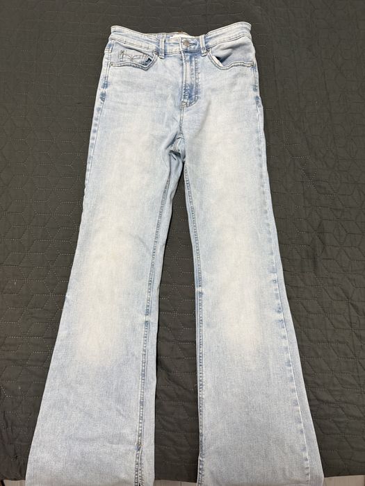 Светлосини дънки