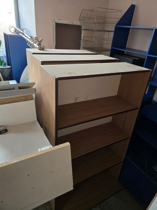 Vand birouri diverse