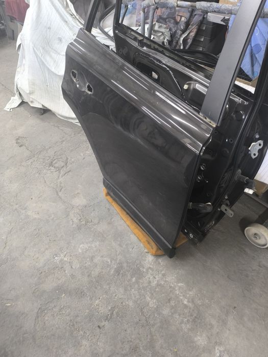 Врати за Toyota RAV4 12-19