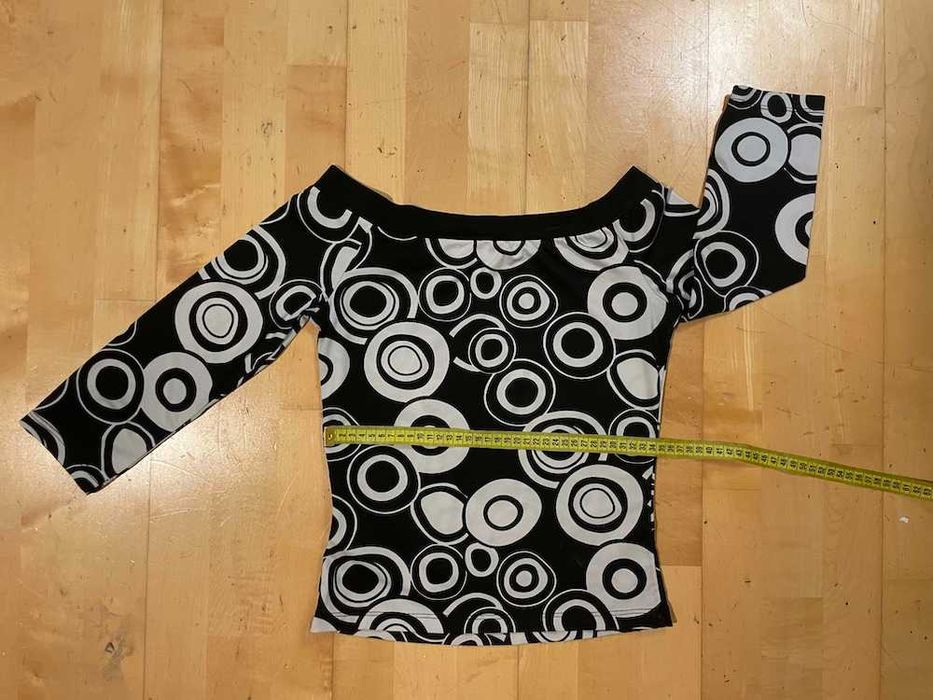 Bluza Terranova umeri goi, marimea S