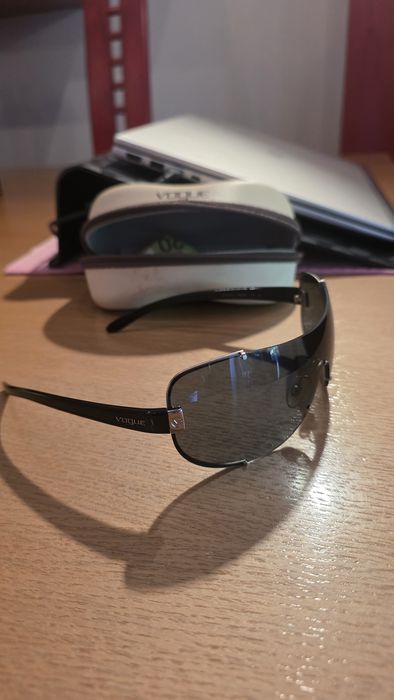 Ochelari Vogue ca noi