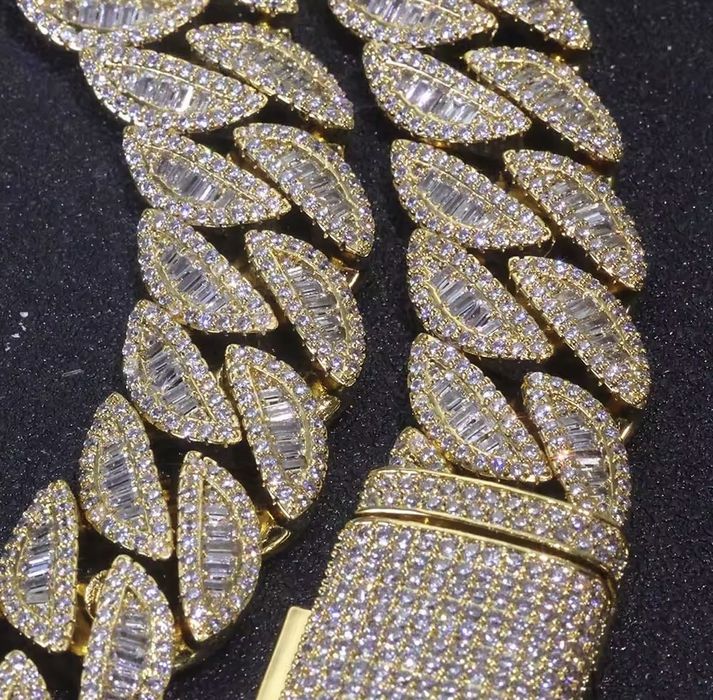 Bratara si lant placate cu metale pretioase