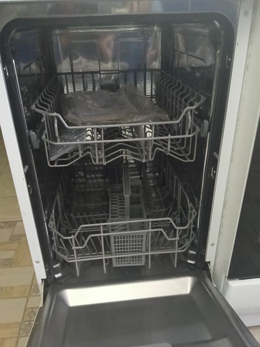 Продам посудомоечную машину Daewoo