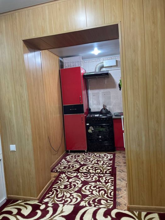 Angren Kalsoda kvartira sotiladi.Evroremont