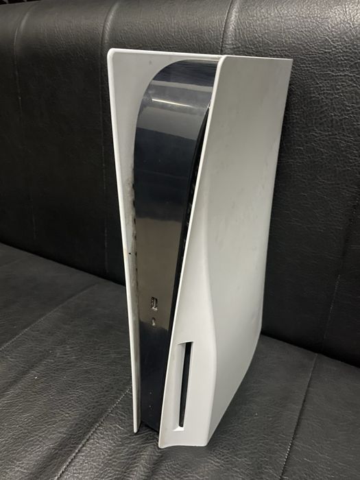 Продам Playstation 5