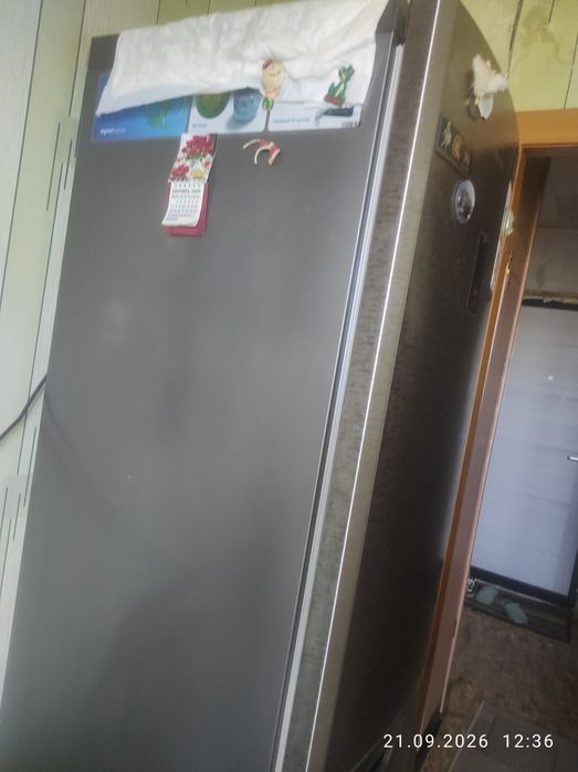 Продаю холодильник