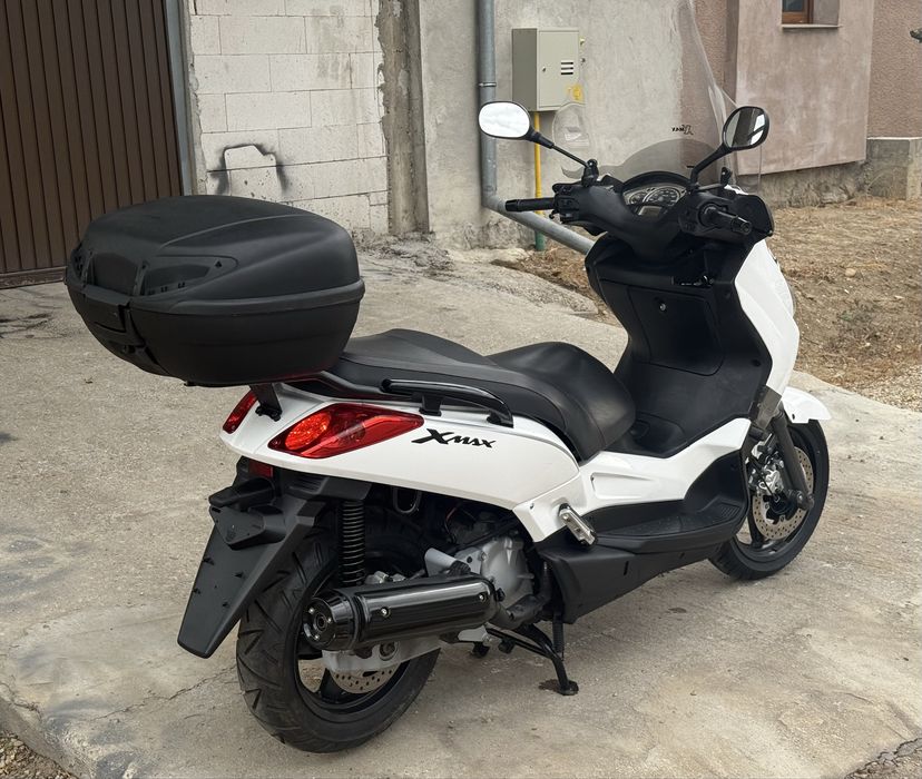 Yamaha Xmax 125