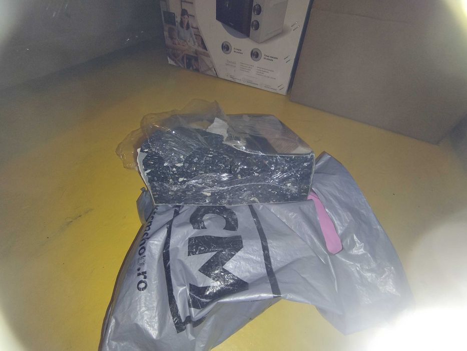 Vand covorase anti-vibratii si aderenta, din, cauciuc, 8x60x90mm NOI