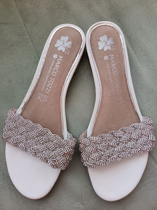 Papuci eleganți femei cu ștrasuri Marco Tozzi