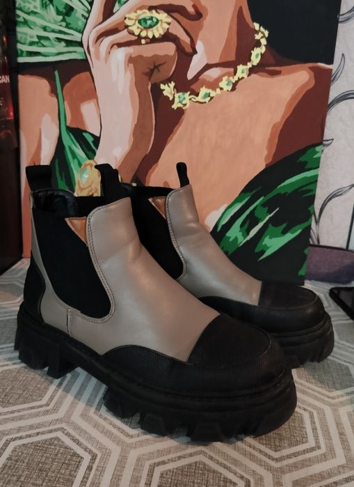 Осенние женские ботинки