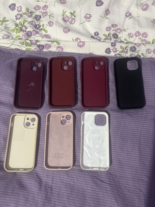 Продам 7 чехлов на айфон 15