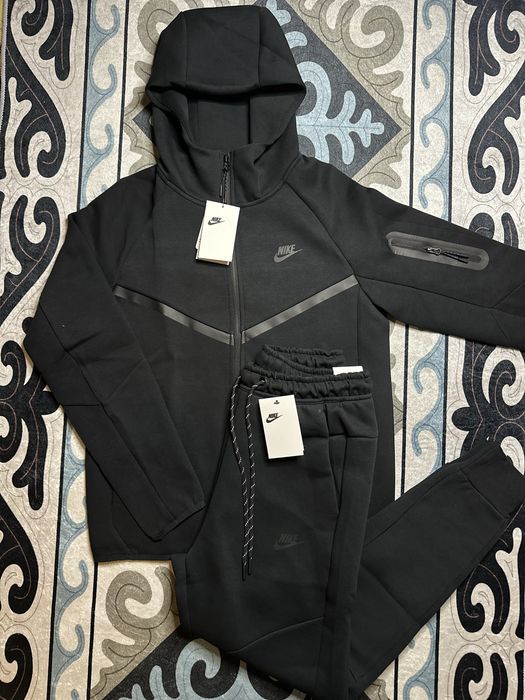 Продам мужские одежды