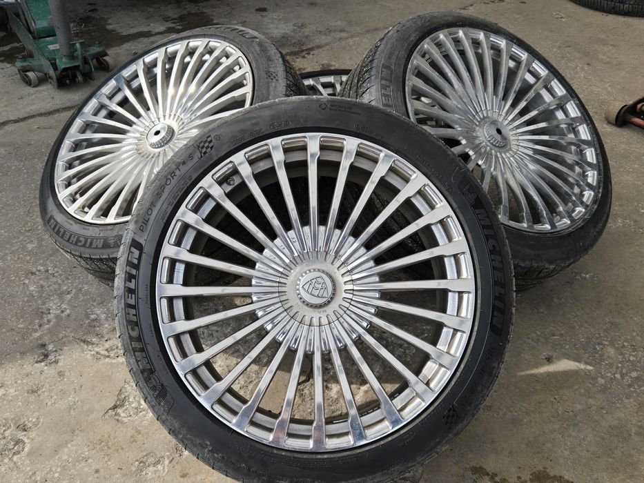 Джанти с гуми за Майбах 23 инча