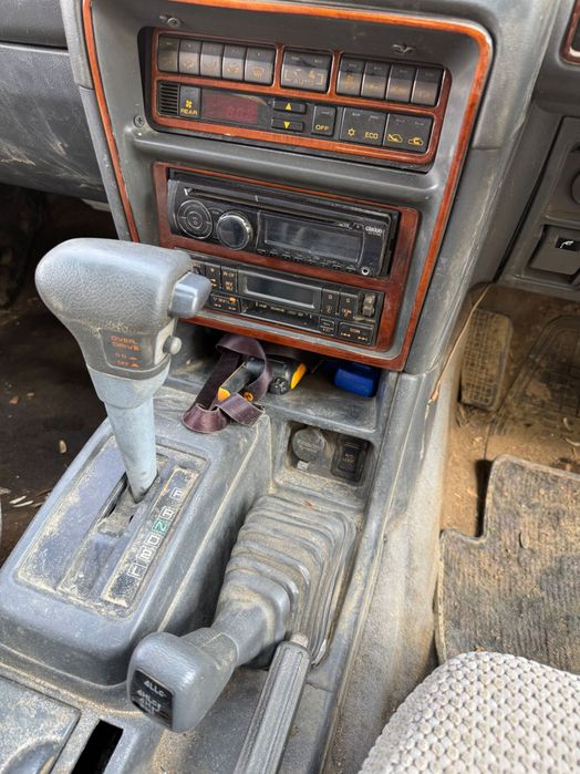 Mitsubishi Pajero MK2