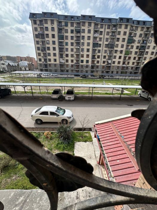 Сергели 3А .3 хона 2 этаж евроремонт Срочно сотилади