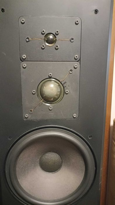 Тонколони  Braun Atelier HiFi LS200