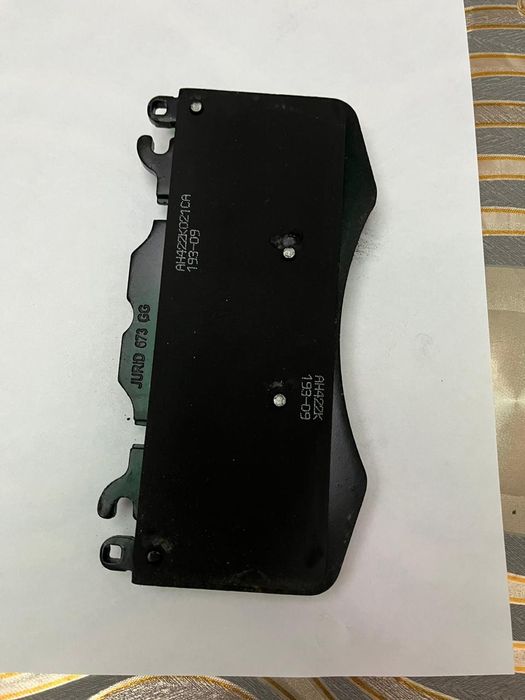 Передние колодки на  Range rover