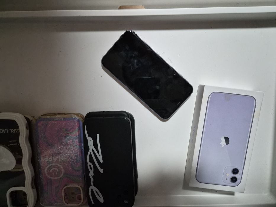 Телефон Ihone 11