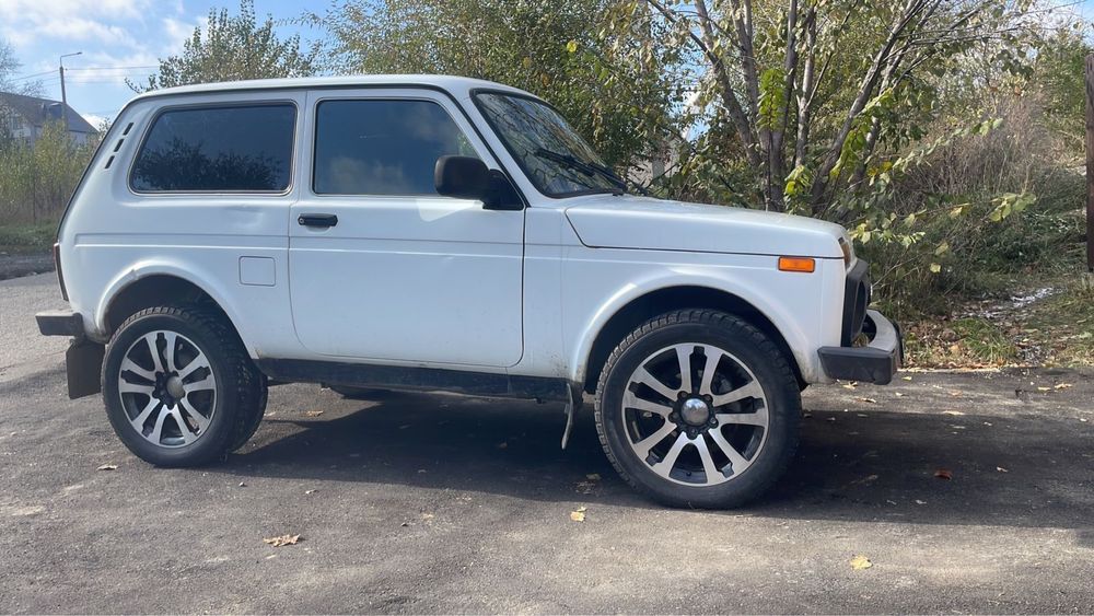 Продам диски с резиной