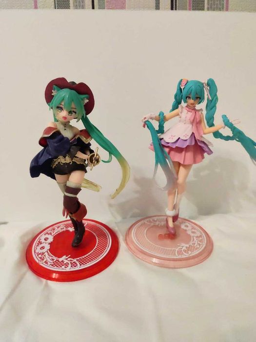 Две замечательные фигурки Miku, формат 3D