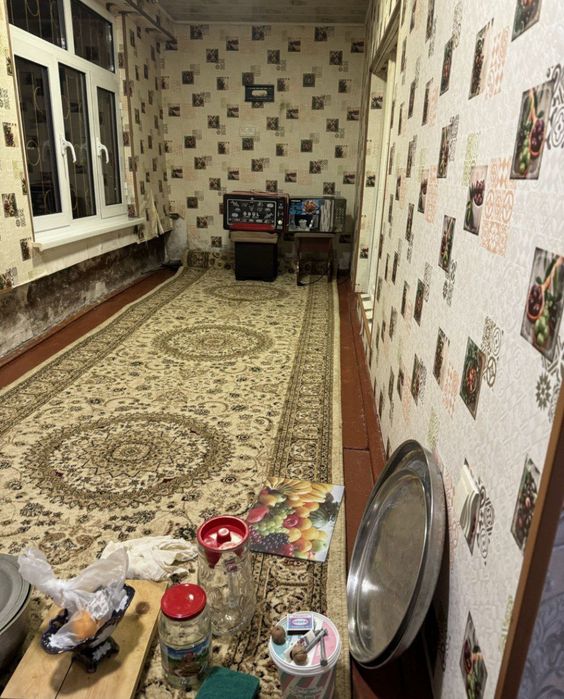 Sergeli 2-bekat metroga yaqin joyda kvartira bor Bezmakler