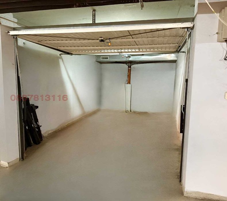 Дава под Наем ГАРАЖ - Лозенец - Зад хотел Маринела (метро Джеймс Баучер)