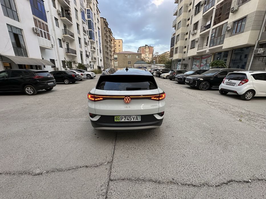 Volkswagen ID4 PRO CROZZ
