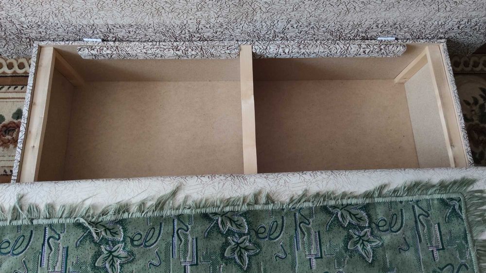 Продам диван в хорошем состоянии