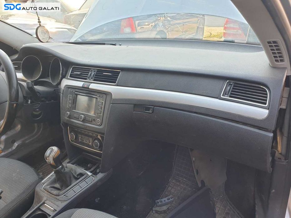 Plansa Bord Goala Dezechipata Skoda Superb 2 2008 - 2015 [Q4393]