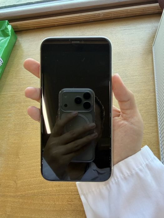 Iphone 11 в отличном состоянии
