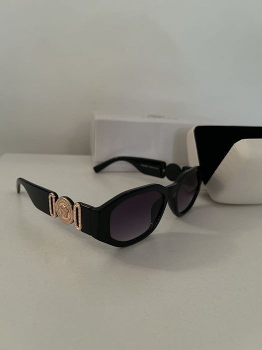 ochelari versace.