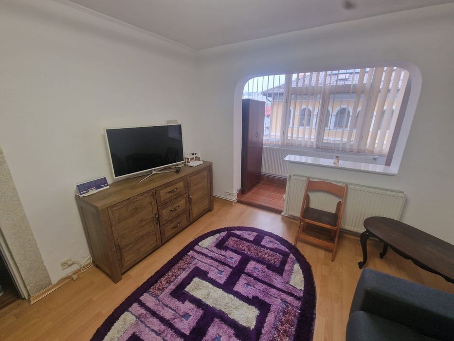 Garsoniera de inchiriat