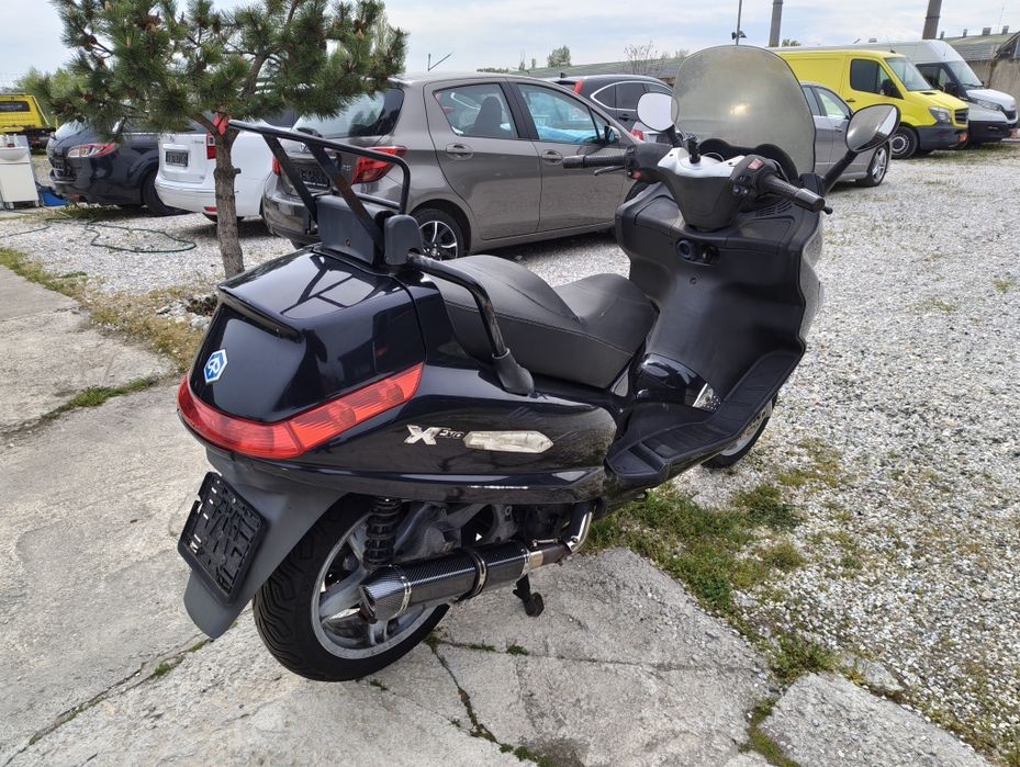 Скутер Piaggio X9 EVO